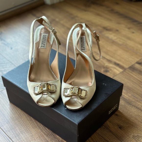 Badgley Mischka Heels - Picture 1 of 7